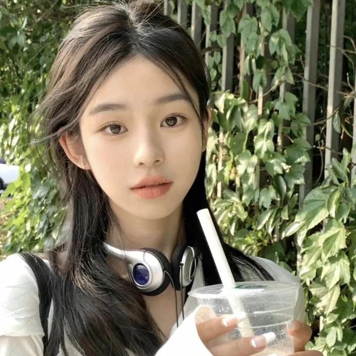 幼儿园的男阿姨